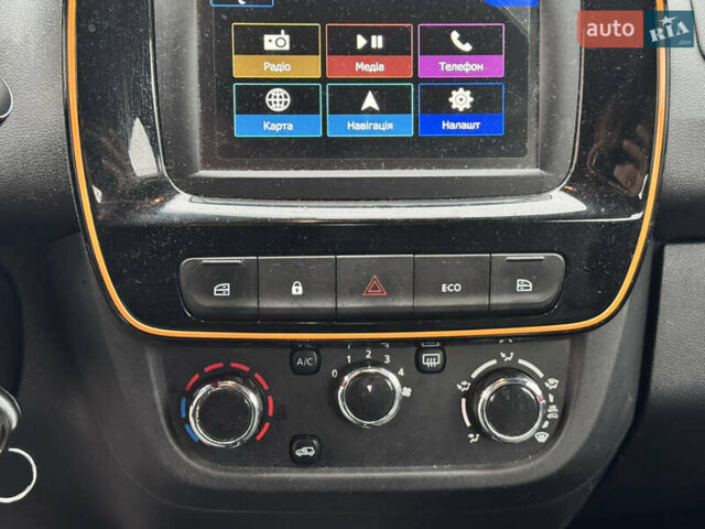 Синий Дачия Spring, объемом двигателя 0 л и пробегом 27 тыс. км за 7800 $, фото 11 на Automoto.ua