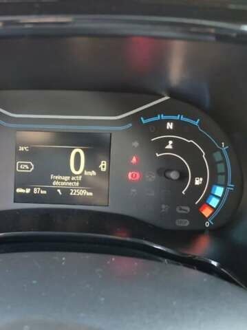 Синий Дачия Spring, объемом двигателя 0 л и пробегом 22 тыс. км за 8999 $, фото 2 на Automoto.ua