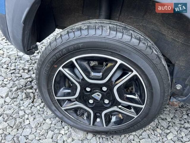 Синий Дачия Spring, объемом двигателя 0 л и пробегом 30 тыс. км за 6800 $, фото 14 на Automoto.ua