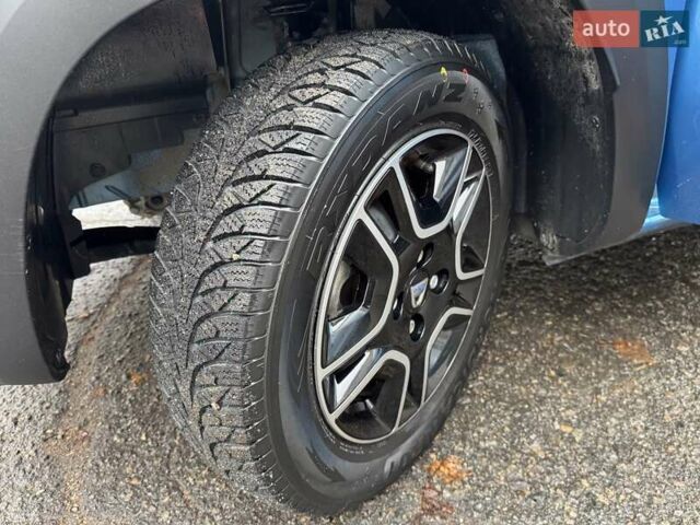 Синий Дачия Spring, объемом двигателя 0 л и пробегом 96 тыс. км за 9800 $, фото 35 на Automoto.ua
