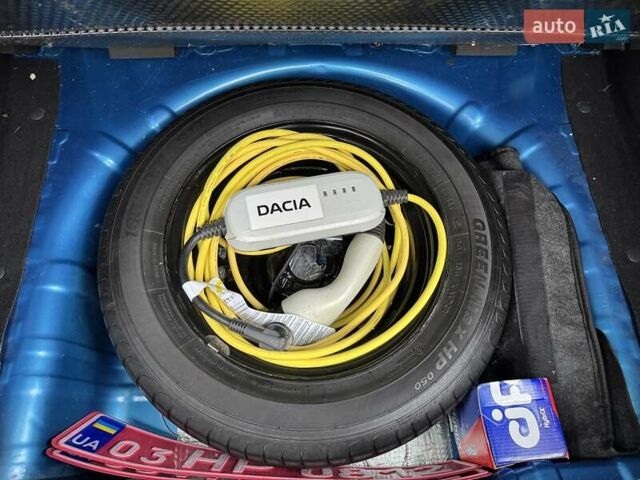 Синий Дачия Spring, объемом двигателя 0 л и пробегом 96 тыс. км за 9800 $, фото 32 на Automoto.ua