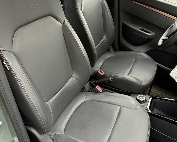 Зелений Дачія Spring, об'ємом двигуна 0 л та пробігом 14 тис. км за 7500 $, фото 21 на Automoto.ua