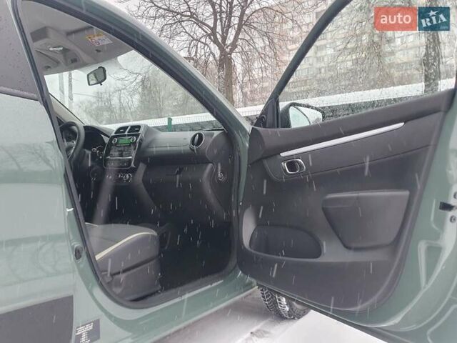 Зеленый Дачия Spring, объемом двигателя 0 л и пробегом 40 тыс. км за 9599 $, фото 34 на Automoto.ua