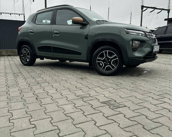 Зеленый Дачия Spring, объемом двигателя 0 л и пробегом 7 тыс. км за 12700 $, фото 2 на Automoto.ua