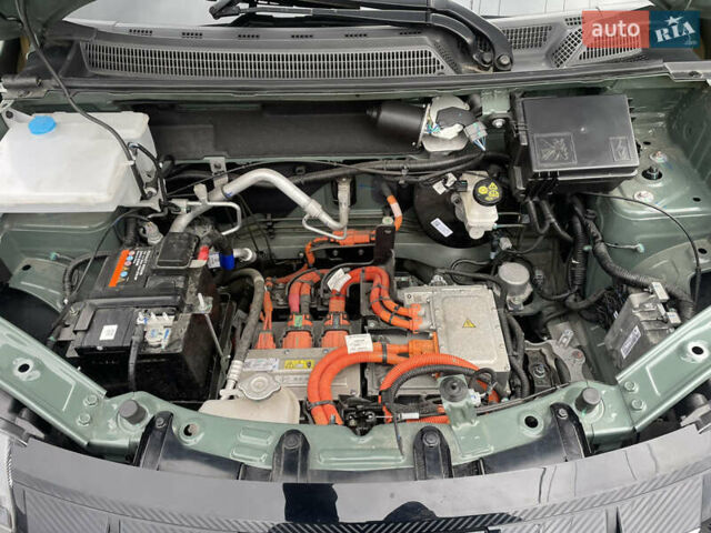 Зелений Дачія Spring, об'ємом двигуна 0 л та пробігом 4 тис. км за 10500 $, фото 7 на Automoto.ua