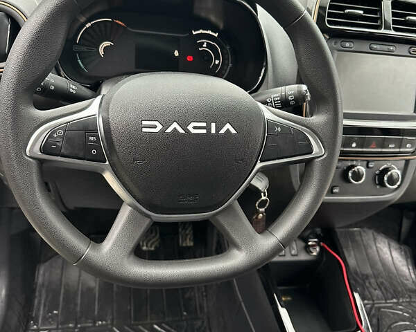 Зеленый Дачия Spring, объемом двигателя 0 л и пробегом 7 тыс. км за 12700 $, фото 17 на Automoto.ua