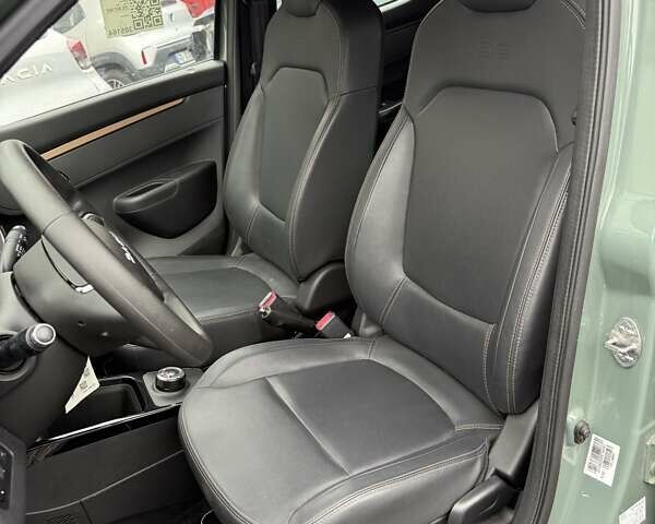 Зелений Дачія Spring, об'ємом двигуна 0 л та пробігом 14 тис. км за 7500 $, фото 25 на Automoto.ua