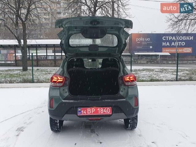 Зеленый Дачия Spring, объемом двигателя 0 л и пробегом 40 тыс. км за 9599 $, фото 23 на Automoto.ua