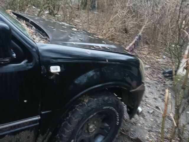 Чорний Даді Shuttle, об'ємом двигуна 2.2 л та пробігом 350 тис. км за 1000 $, фото 2 на Automoto.ua