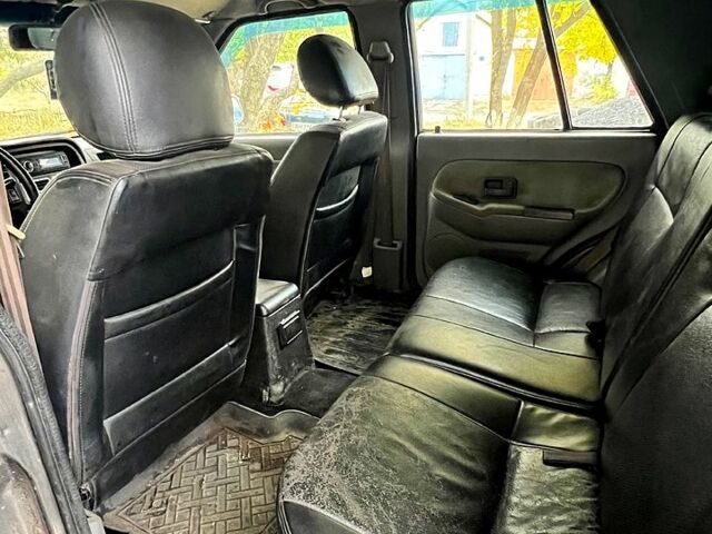 Даді Shuttle, об'ємом двигуна 2.4 л та пробігом 150 тис. км за 1670 $, фото 2 на Automoto.ua