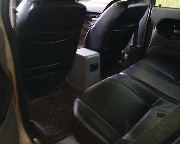 Желтый Дади Шатл, объемом двигателя 2.24 л и пробегом 163 тыс. км за 3899 $, фото 13 на Automoto.ua