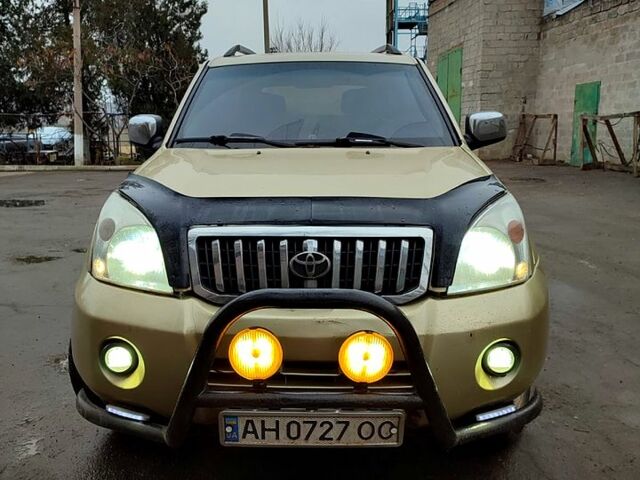 Желтый Дади Шатл, объемом двигателя 2.2 л и пробегом 121 тыс. км за 4200 $, фото 7 на Automoto.ua
