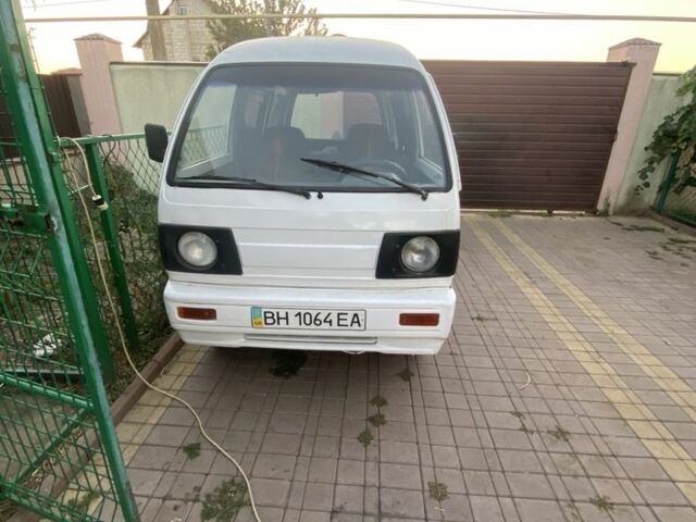 Белый Дэу Дамас, объемом двигателя 0.8 л и пробегом 50 тыс. км за 1700 $, фото 1 на Automoto.ua