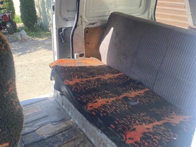 Белый Дэу Дамас, объемом двигателя 0.8 л и пробегом 50 тыс. км за 1700 $, фото 3 на Automoto.ua