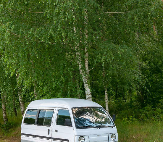 Белый Дэу Дамас, объемом двигателя 0.8 л и пробегом 120 тыс. км за 3500 $, фото 2 на Automoto.ua