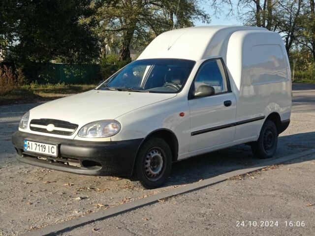 Белый Дэу Дамас, объемом двигателя 1.5 л и пробегом 300 тыс. км за 1896 $, фото 1 на Automoto.ua