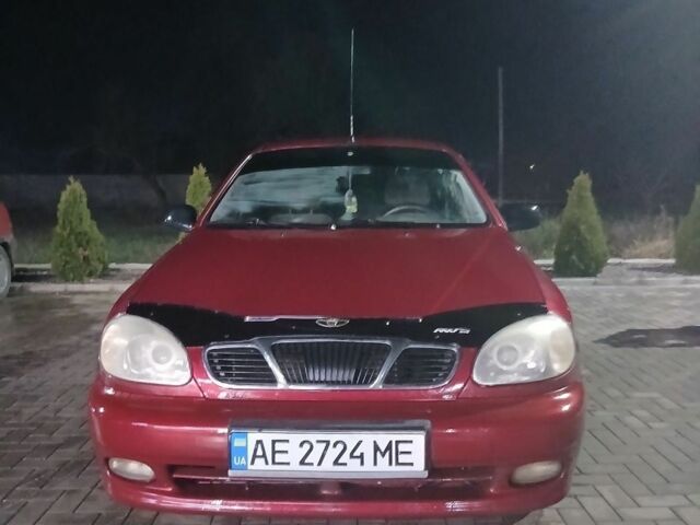 Красный Дэу Дамас, объемом двигателя 1.3 л и пробегом 200 тыс. км за 2500 $, фото 3 на Automoto.ua