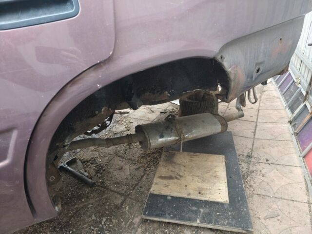 Коричневый Дэу Эсперо, объемом двигателя 2 л и пробегом 300 тыс. км за 284 $, фото 4 на Automoto.ua