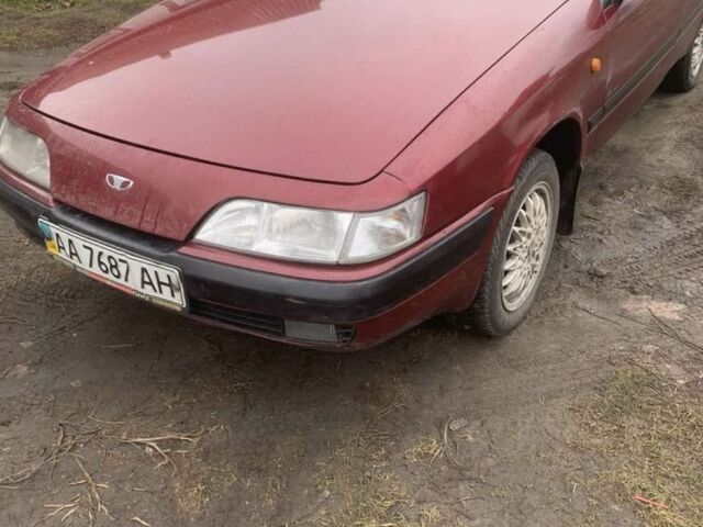 Красный Дэу Эсперо, объемом двигателя 2 л и пробегом 160 тыс. км за 1600 $, фото 3 на Automoto.ua