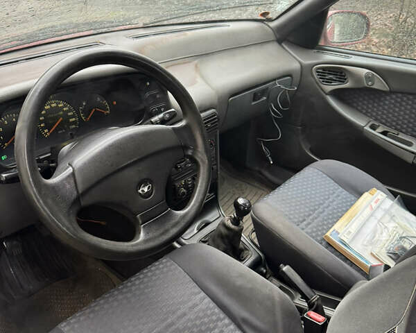 Красный Дэу Эсперо, объемом двигателя 1.8 л и пробегом 270 тыс. км за 1500 $, фото 5 на Automoto.ua