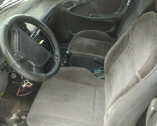 Сірий Деу Есперо, об'ємом двигуна 2 л та пробігом 180 тис. км за 844 $, фото 1 на Automoto.ua