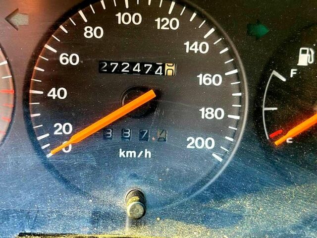 Зелений Деу Есперо, об'ємом двигуна 1.8 л та пробігом 0 тис. км за 960 $, фото 8 на Automoto.ua