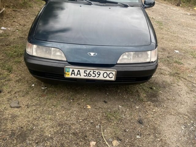 Зеленый Дэу Эсперо, объемом двигателя 0 л и пробегом 300 тыс. км за 1100 $, фото 2 на Automoto.ua