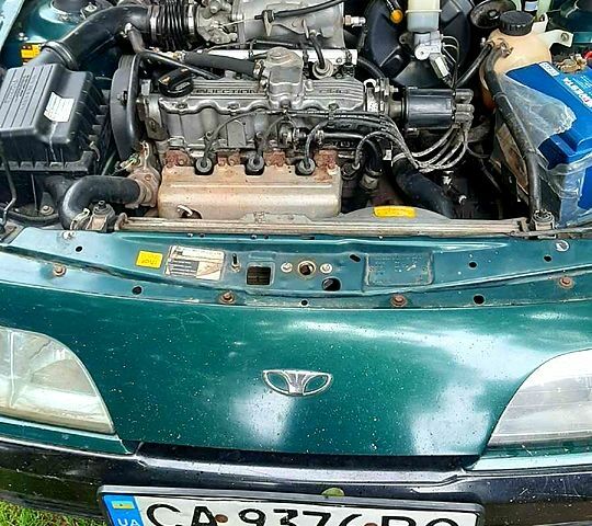 Зеленый Дэу Эсперо, объемом двигателя 1.8 л и пробегом 200 тыс. км за 1300 $, фото 5 на Automoto.ua