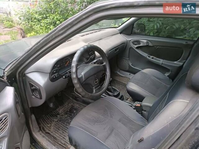 Деу Есперо 1997 у Кривому Розі на Automoto.ua Зелений Деу Есперо, об'ємом двигуна 1.5 л та пробігом 250 тис. км за 300 $, фото 2 на Automoto.ua