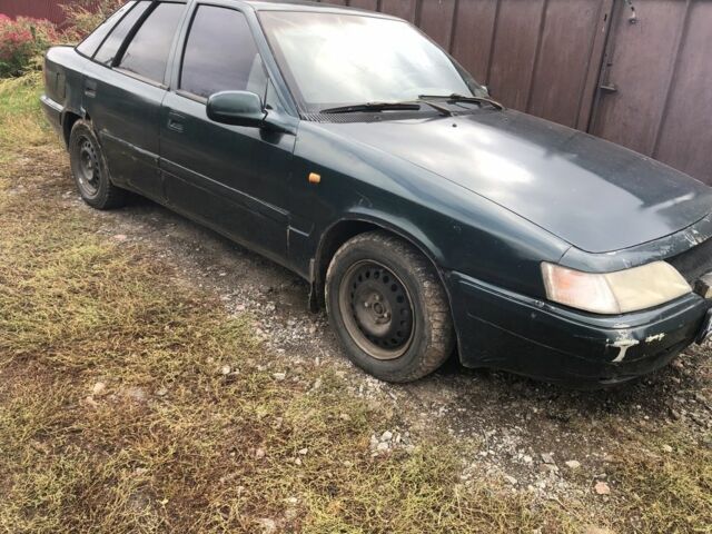Зелений Деу Есперо, об'ємом двигуна 2 л та пробігом 200 тис. км за 500 $, фото 1 на Automoto.ua