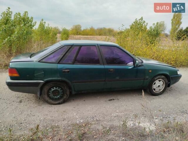 Зелений Деу Есперо, об'ємом двигуна 2 л та пробігом 183 тис. км за 604 $, фото 1 на Automoto.ua