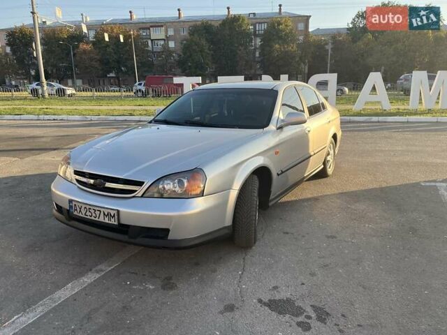 Сірий Деу Еванда, об'ємом двигуна 2 л та пробігом 187 тис. км за 3650 $, фото 5 на Automoto.ua