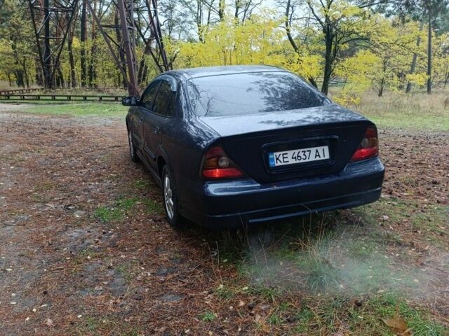 Деу Еванда 2003 у Дніпро (Дніпропетровську) на Automoto.ua Синій Деу Еванда, об'ємом двигуна 2 л та пробігом 192 тис. км за 4500 $, фото 2 на Automoto.ua