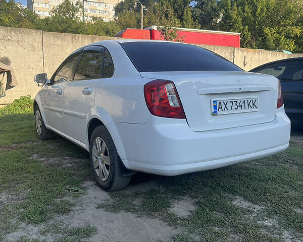 Білий Деу Джентра, об'ємом двигуна 1.49 л та пробігом 230 тис. км за 4300 $, фото 4 на Automoto.ua