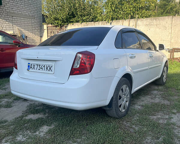 Білий Деу Джентра, об'ємом двигуна 1.49 л та пробігом 230 тис. км за 4300 $, фото 2 на Automoto.ua