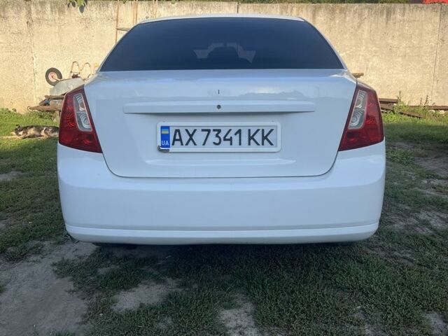 Білий Деу Джентра, об'ємом двигуна 1.5 л та пробігом 230 тис. км за 4300 $, фото 4 на Automoto.ua