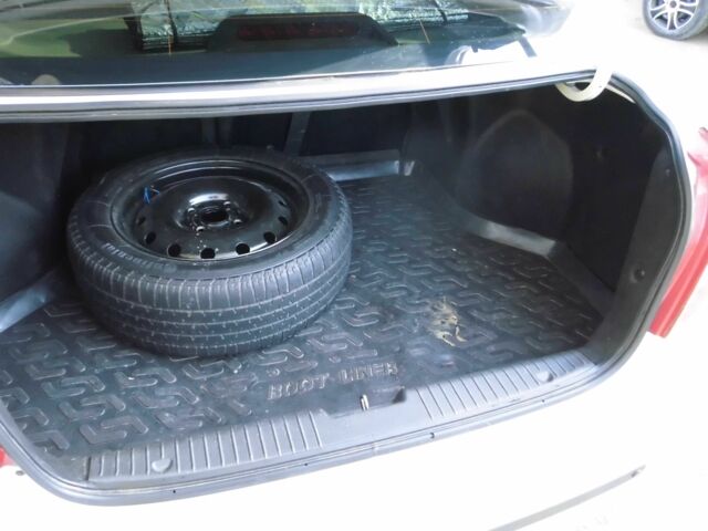 Белый Дэу Джентра, объемом двигателя 1.5 л и пробегом 89 тыс. км за 5900 $, фото 8 на Automoto.ua