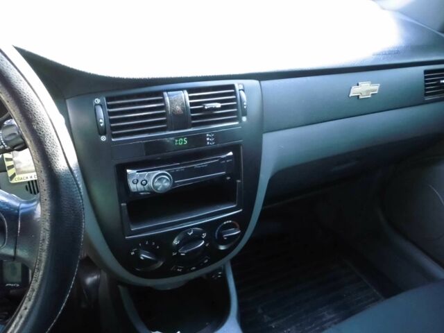 Белый Дэу Джентра, объемом двигателя 1.5 л и пробегом 89 тыс. км за 5900 $, фото 5 на Automoto.ua