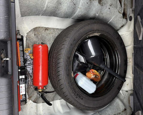 Білий Деу Джентра, об'ємом двигуна 1.49 л та пробігом 26 тис. км за 6800 $, фото 14 на Automoto.ua