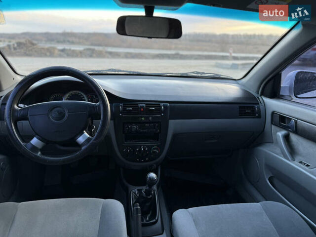 Білий Деу Джентра, об'ємом двигуна 1.49 л та пробігом 181 тис. км за 4200 $, фото 18 на Automoto.ua