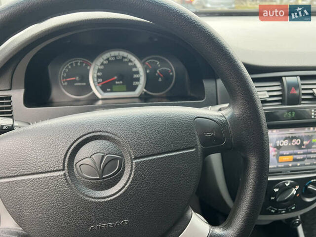 Білий Деу Джентра, об'ємом двигуна 1.49 л та пробігом 127 тис. км за 4900 $, фото 11 на Automoto.ua