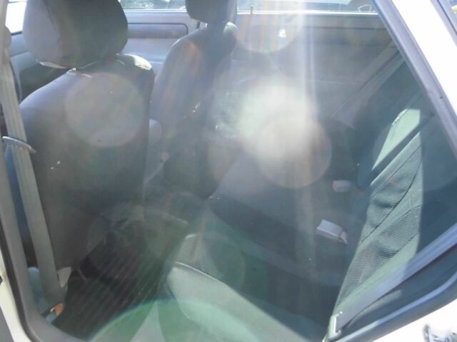 Белый Дэу Джентра, объемом двигателя 1.5 л и пробегом 89 тыс. км за 5900 $, фото 4 на Automoto.ua