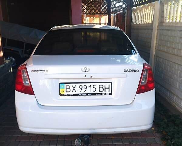 Деу Джентра 2014 у Старокостянтинів на Automoto.ua Білий Деу Джентра, об'ємом двигуна 1.49 л та пробігом 288 тис. км за 4250 $, фото 3 на Automoto.ua