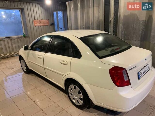 Деу Джентра 2013 у Кролевце на Automoto.ua Бежевий Деу Джентра, об'ємом двигуна 1.49 л та пробігом 185 тис. км за 4400 $, фото 1 на Automoto.ua