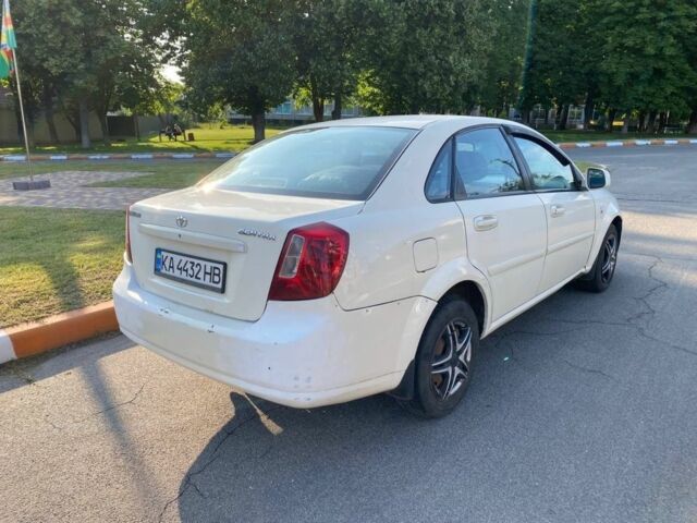 Бежевий Деу Джентра, об'ємом двигуна 1.5 л та пробігом 420 тис. км за 3100 $, фото 3 на Automoto.ua