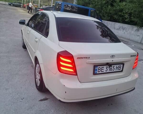 Бежевий Деу Джентра, об'ємом двигуна 1.49 л та пробігом 194 тис. км за 3999 $, фото 6 на Automoto.ua