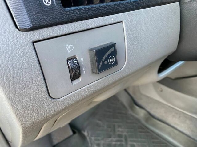 Бежевий Деу Джентра, об'ємом двигуна 1.5 л та пробігом 420 тис. км за 3100 $, фото 8 на Automoto.ua