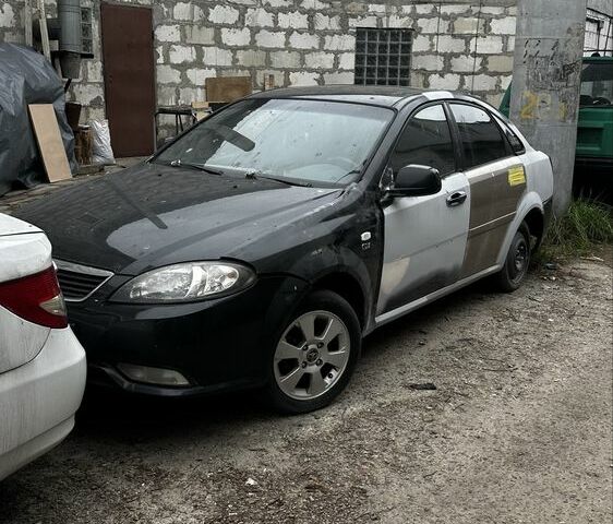 Дэу Джентра 2013 в Киеве на Automoto.ua Черный Дэу Джентра, объемом двигателя 1.5 л и пробегом 200 тыс. км за 2950 $, фото 1 на Automoto.ua