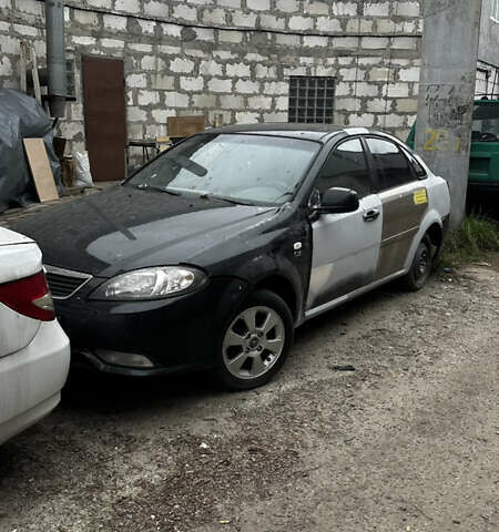 Черный Дэу Джентра, объемом двигателя 1.5 л и пробегом 195 тыс. км за 2350 $, фото 2 на Automoto.ua