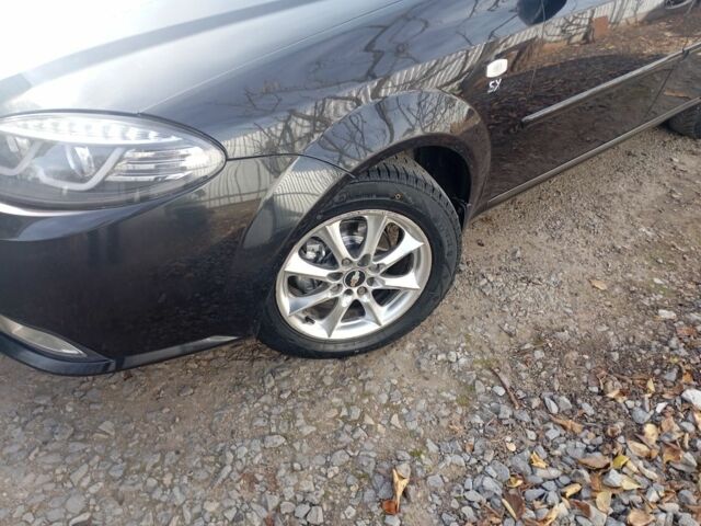 Черный Дэу Джентра, объемом двигателя 1.5 л и пробегом 88 тыс. км за 5500 $, фото 6 на Automoto.ua